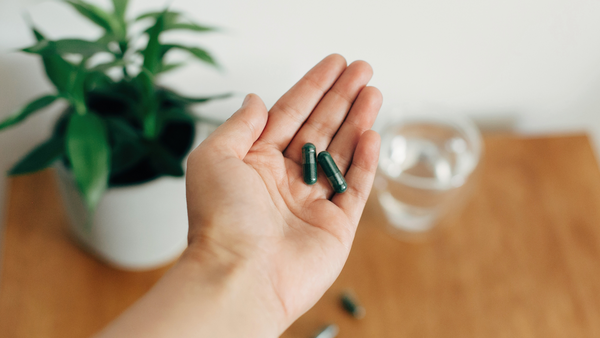 Todo lo que debes saber antes de empezar a tomar espirulina